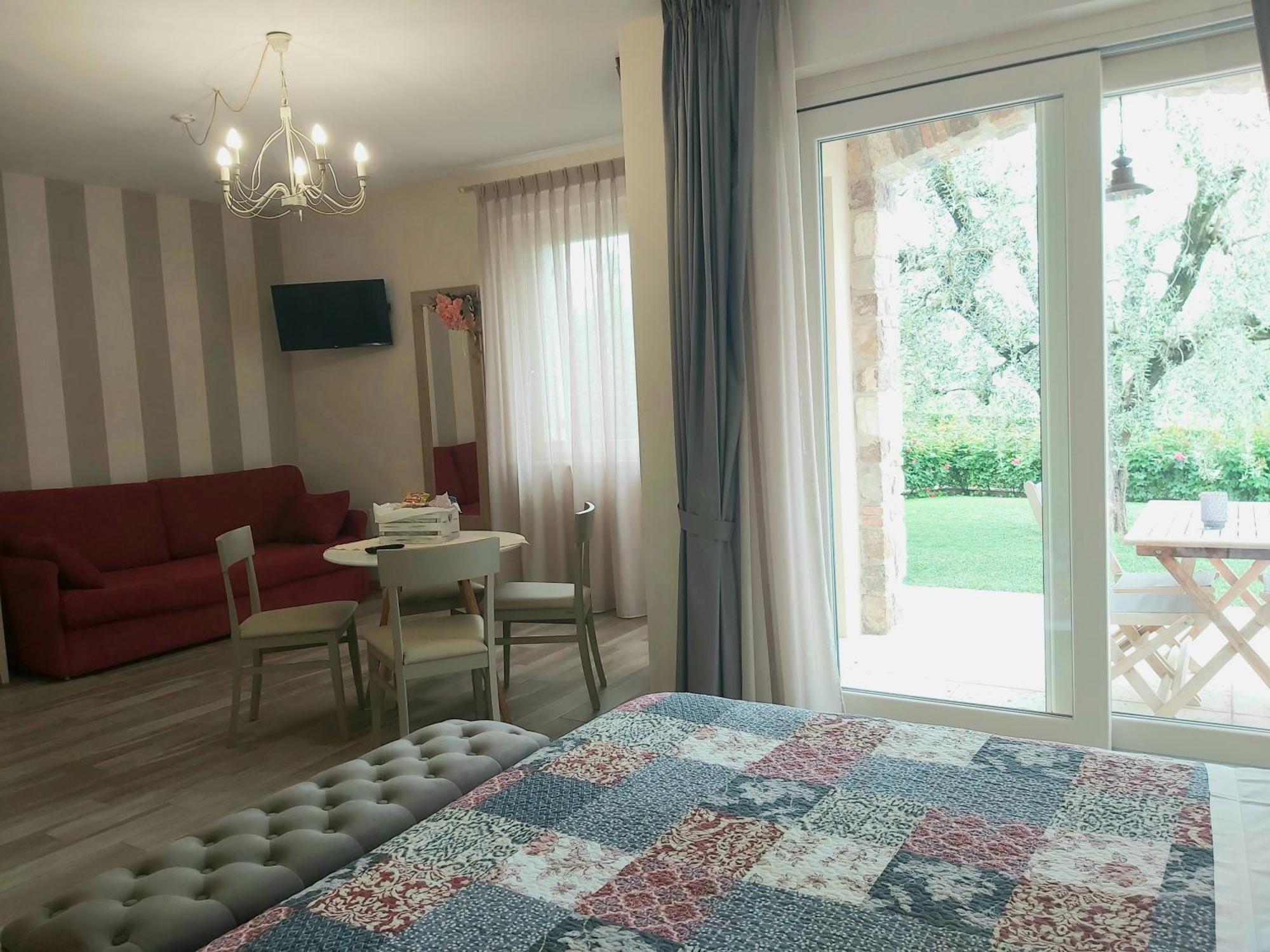 Villa Poggio Бардолино Номер фото